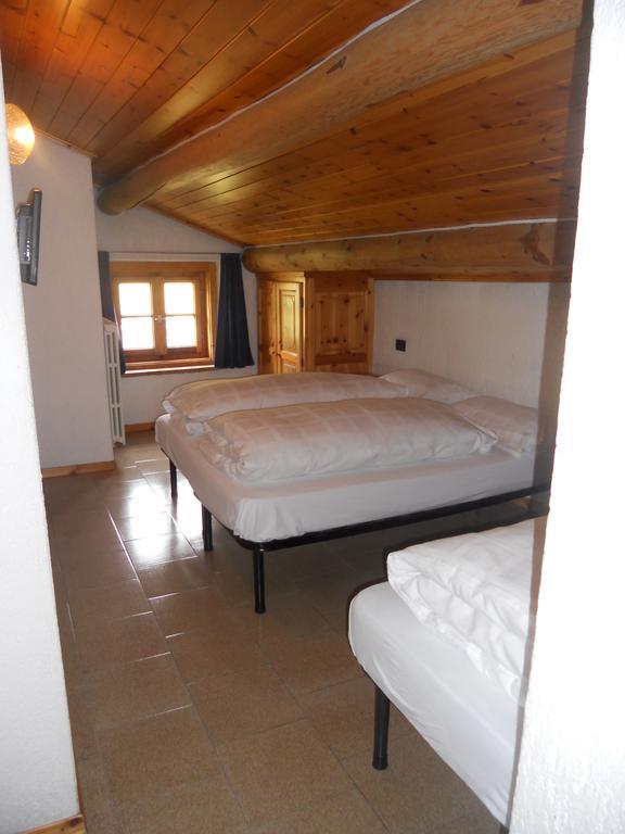 Affittacamere Baita Betulla Livigno Exterior foto